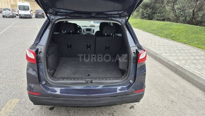 Chevrolet Equinox-7