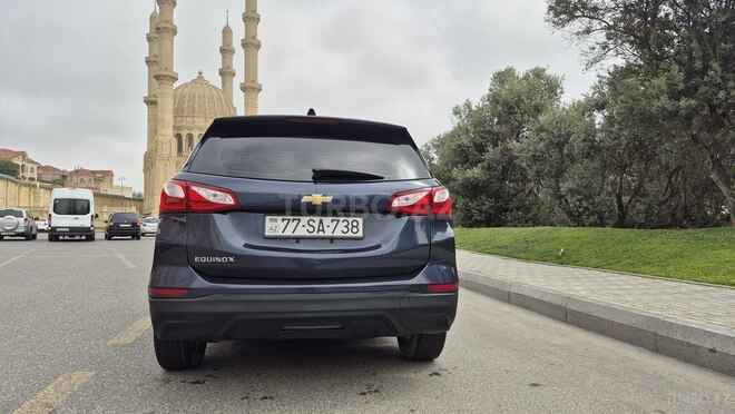 Chevrolet Equinox-4