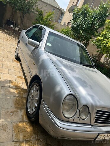Mercedes E 230 1996, 155,000 km - 2.3 л - Bakı