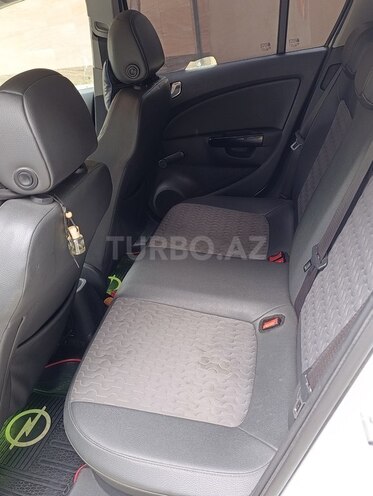 Opel Corsa 2013, 168,000 km - 1.4 l - Şirvan