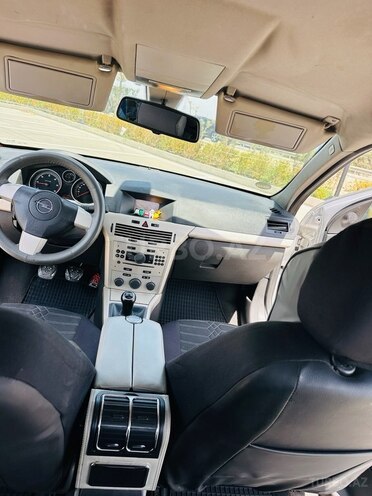 Opel Astra 2008, 260,000 km - 1.3 l - Bakı