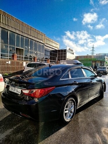 Hyundai Sonata 2011, 180,000 km - 2.4 l - Quba