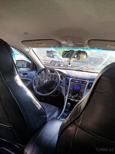 Hyundai Sonata 2011, 180,000 km - 2.4 l - Quba