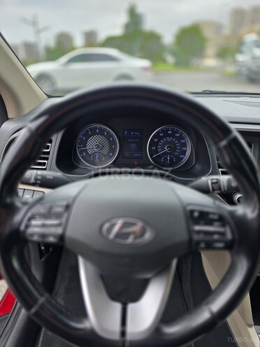 Hyundai Elantra 2019, 86,000 km - 2.0 л - Bakı