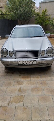 Mercedes E 230 1996, 155,000 km - 2.3 л - Bakı