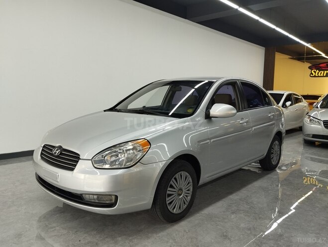 Hyundai Accent-3