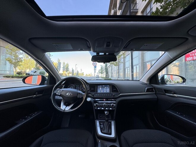 Hyundai Elantra 2019, 49,000 km - 2.0 l - Bakı