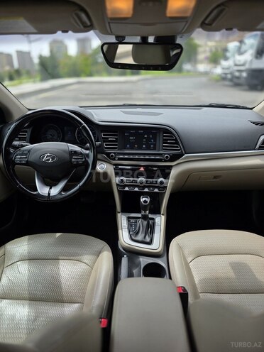 Hyundai Elantra 2019, 86,000 km - 2.0 л - Bakı