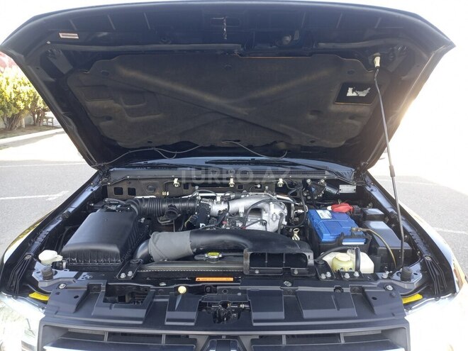 Mitsubishi Pajero 2007, 207,000 km - 3.0 l - Bakı