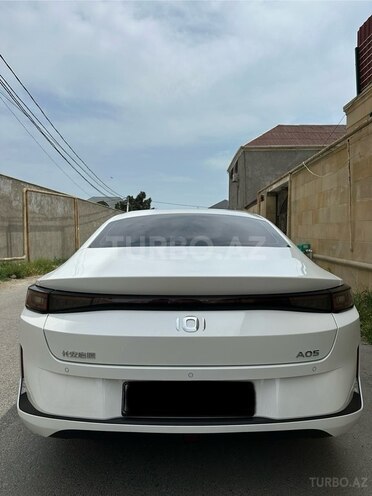Changan Qiyuan A05 2024, 13,000 km - 1.5 l - Bakı