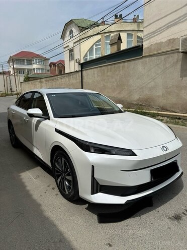 Changan Qiyuan A05 2024, 13,000 km - 1.5 l - Bakı