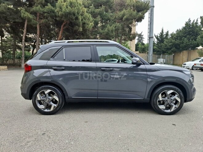 Hyundai Venue 2024, 8,000 km - 1.6 l - Bakı