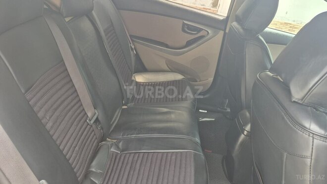 Hyundai Elantra 2014, 206,157 km - 1.8 l - Şirvan