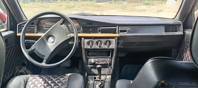 Mercedes 190 1990, 276,000 km - 2.0 l - Sumqayıt