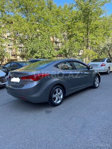 Hyundai Elantra 2011, 200,000 km - 1.8 l - Bakı