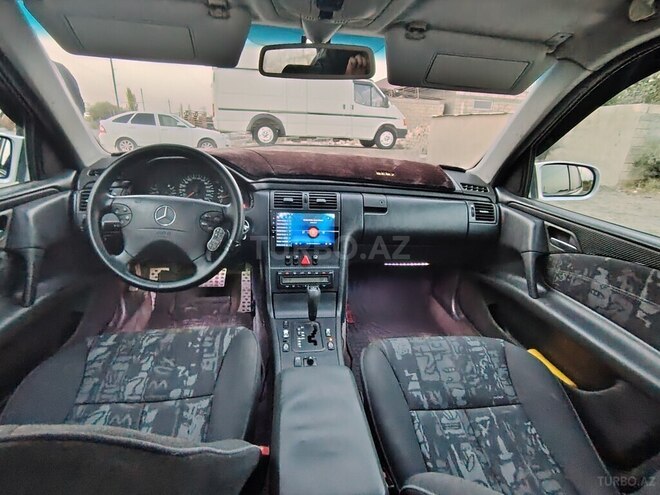 Mercedes E 280 1999, 493,966 km - 2.8 l - Şirvan