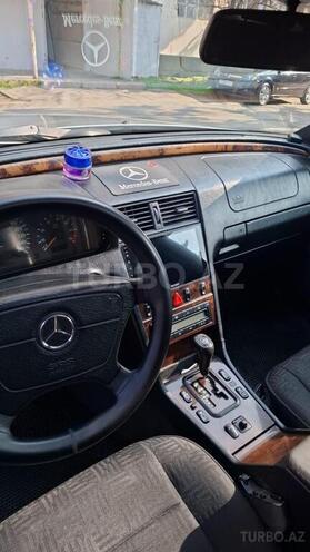 Mercedes C 240 2000, 320,516 km - 2.4 l - Bakı