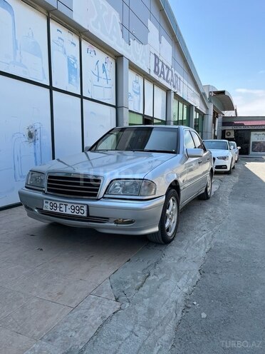 Mercedes C 220 1999, 580,000 km - 2.2 l - Bakı