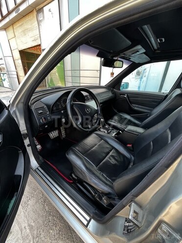 Mercedes C 220 1999, 580,000 km - 2.2 l - Bakı