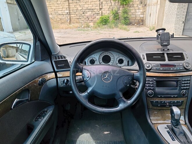 Mercedes E 220 d 2005, 230,000 km - 2.2 л - Bakı