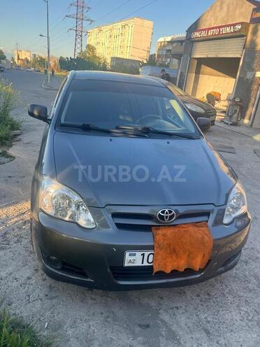 Toyota Corolla 2005, 248,000 km - 1.4 l - Bakı