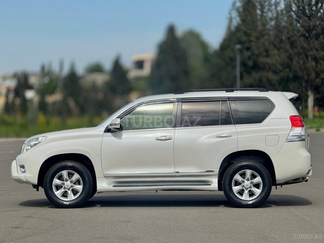 Toyota Land Cruiser Prado 2010, 276,000 km - 2.7 l - Gəncə
