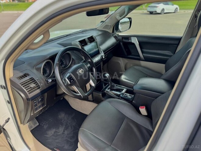 Toyota Land Cruiser Prado 2010, 276,000 km - 2.7 l - Gəncə