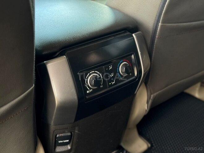 Toyota Land Cruiser Prado 2010, 276,000 km - 2.7 l - Gəncə