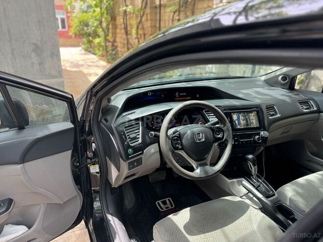 Honda Civic 2014, 270,000 km - 1.5 l - Sumqayıt