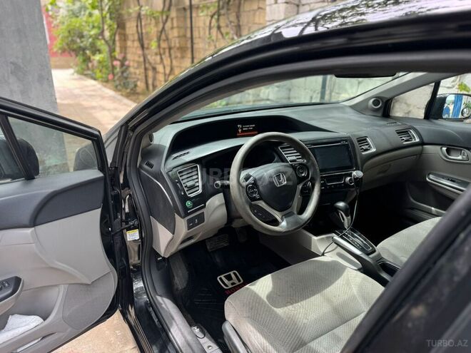 Honda Civic 2014, 270,000 km - 1.5 l - Sumqayıt
