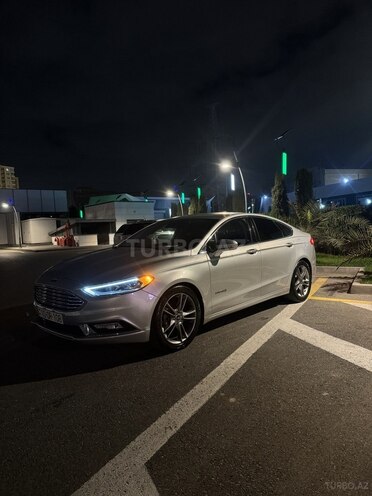 Ford Fusion (North America) 2017, 143,000 km - 2.0 л - Bakı