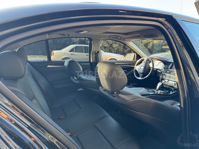 BMW 528 2015, 135,000 km - 2.0 l - Bakı