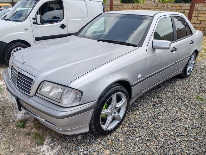 Mercedes C 200 2000, 282,500 km - 2.0 л - Gəncə