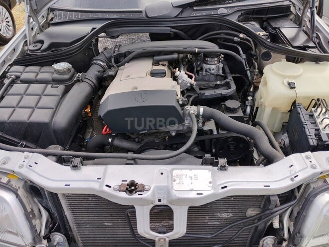 Mercedes C 200 2000, 282,500 km - 2.0 л - Gəncə