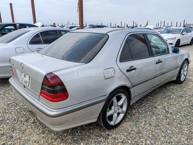 Mercedes C 200 2000, 282,500 km - 2.0 л - Gəncə