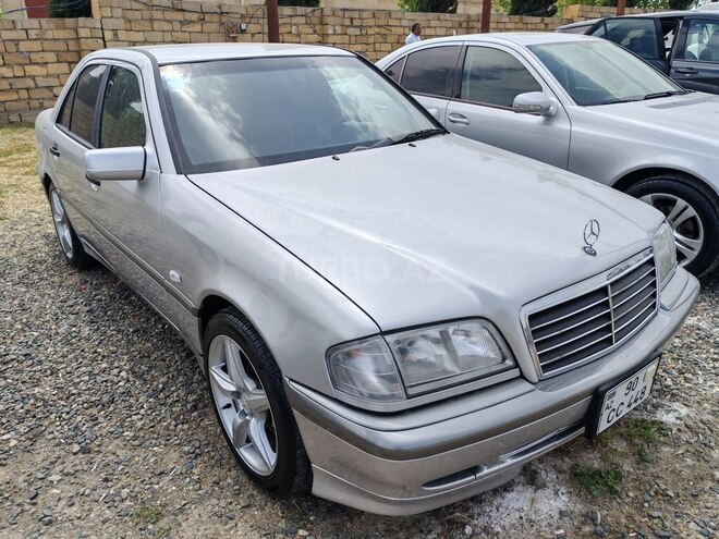 Mercedes C 200 2000, 282,500 km - 2.0 л - Gəncə