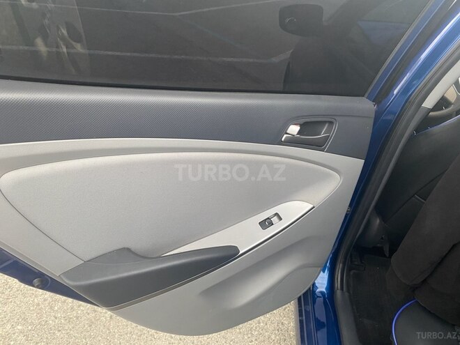 Hyundai Accent 2015, 152,888 km - 1.6 l - Bakı