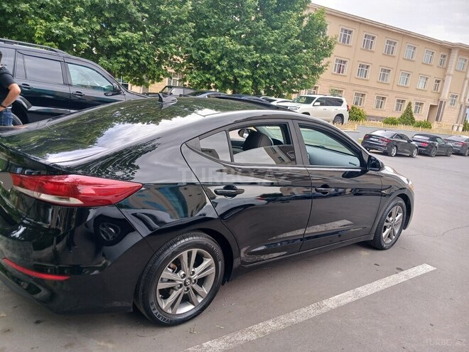 Hyundai Elantra 2017, 205,278 km - 2.0 л - Naxçıvan