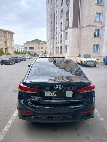 Hyundai Elantra 2017, 205,278 km - 2.0 л - Naxçıvan