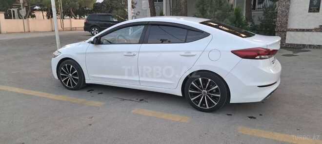 Hyundai Avante 2016, 202,215 km - 1.6 l - Bakı