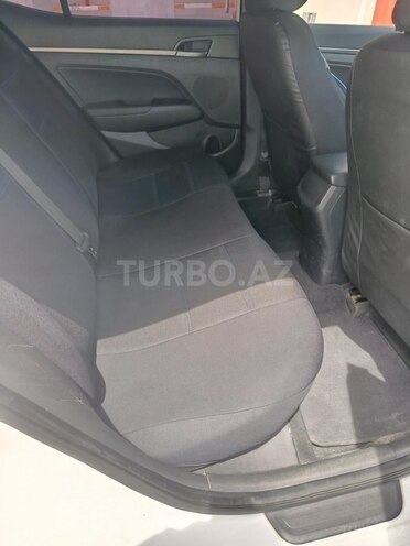 Hyundai Avante 2016, 202,215 km - 1.6 l - Bakı