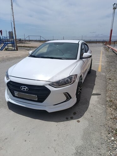 Hyundai Avante 2016, 202,215 km - 1.6 l - Bakı