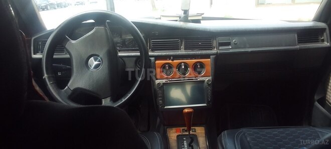 Mercedes 190 1992, 80,777 km - 2.0 l - Bakı