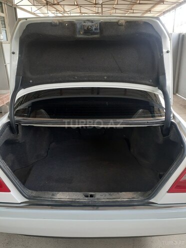 Mercedes C 220 1996, 363,350 km - 2.2 л - Neftçala