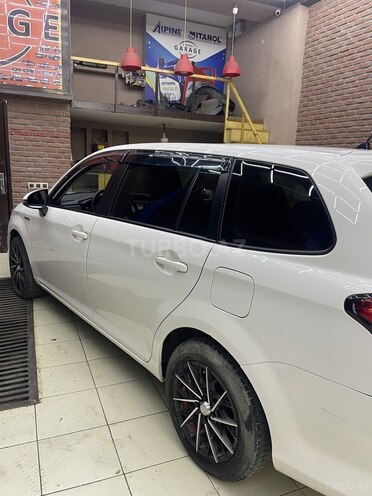 Toyota Corolla Fielder 2017, 178,000 km - 1.5 л - Bakı
