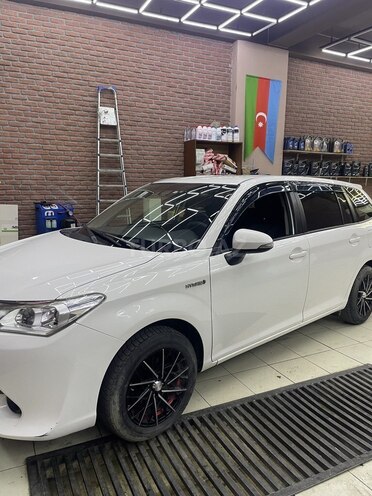 Toyota Corolla Fielder 2017, 178,000 km - 1.5 л - Bakı