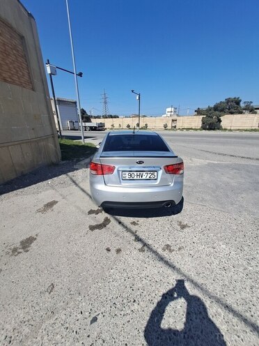 Kia Cerato 2010, 261,000 km - 2.0 l - Sumqayıt