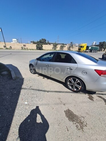 Kia Cerato 2010, 261,000 km - 2.0 l - Sumqayıt