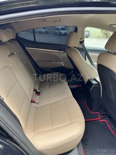 Hyundai Elantra 2016, 181,856 km - 2.0 l - Bakı