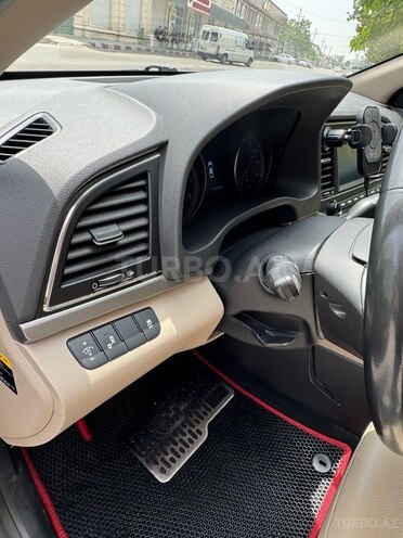 Hyundai Elantra 2016, 181,856 km - 2.0 l - Bakı